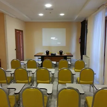 Konukevi Dei Giuochi Delfici